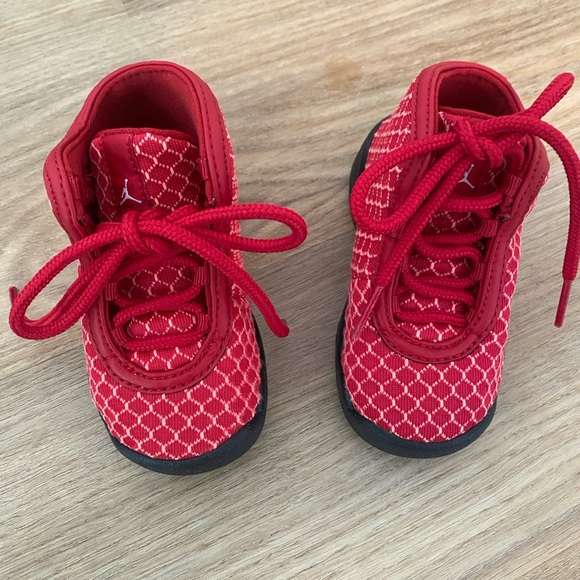 Nike Jordans - Picture 3 of 7